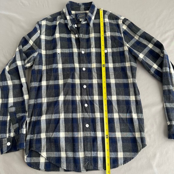 J.Crew Men's Size Small Plaid Long Sleeve Button-Down Flannel Shirt- Casual - Picture 7 of 11